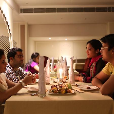 Amaya Bareilly Exteriör bild